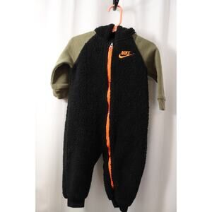 Nike 12 Month Zip Closure Black Green Orange Hoodie (35)